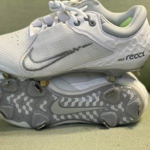 New Nike Hyperdiamond 4 Elite Womens Softball Cleats 9.5 White CZ5917-100